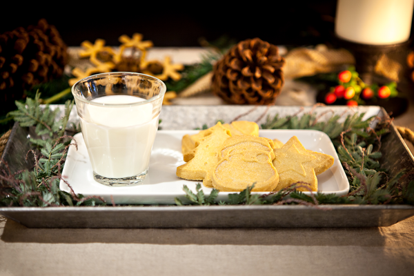 Walekrs Shortbread and Milk